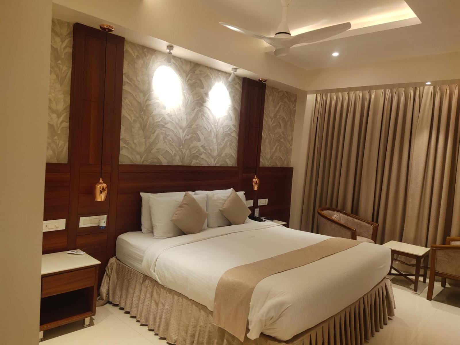 Hotel The Plaza Hyderabad Eksteriør bilde
